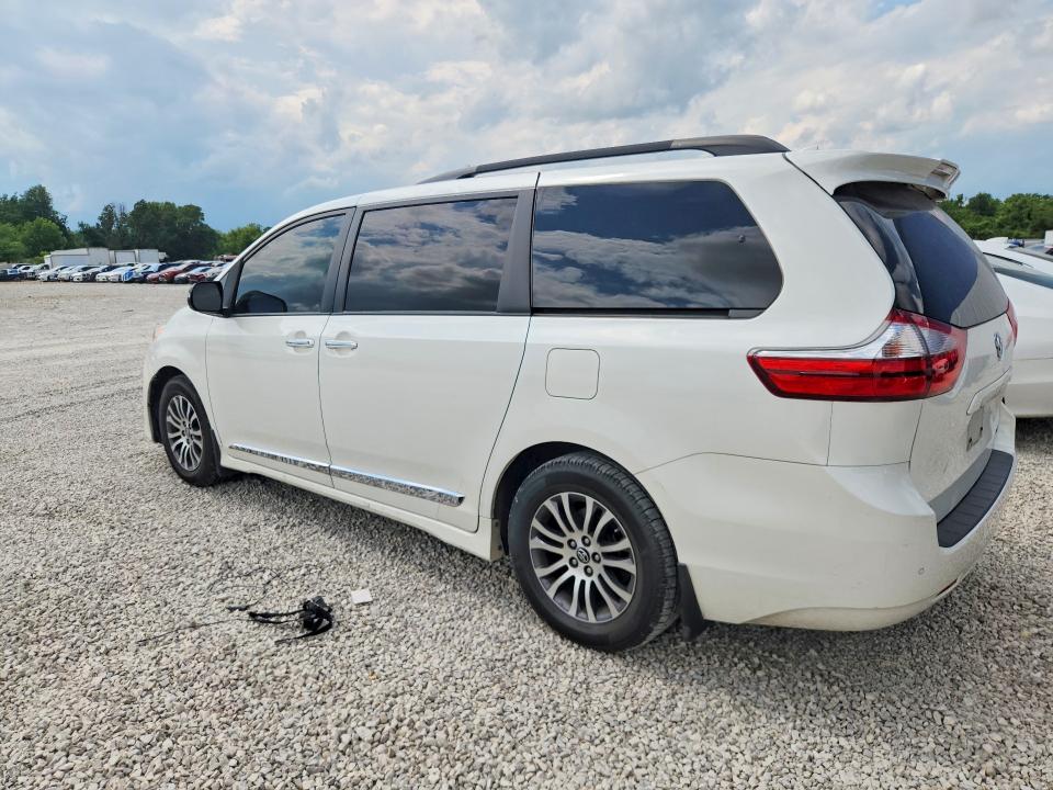 Продажа на аукционе авто 2019 Toyota Sienna, vin: 5TDYZ3DC0KS972261, номер лота: 55592236