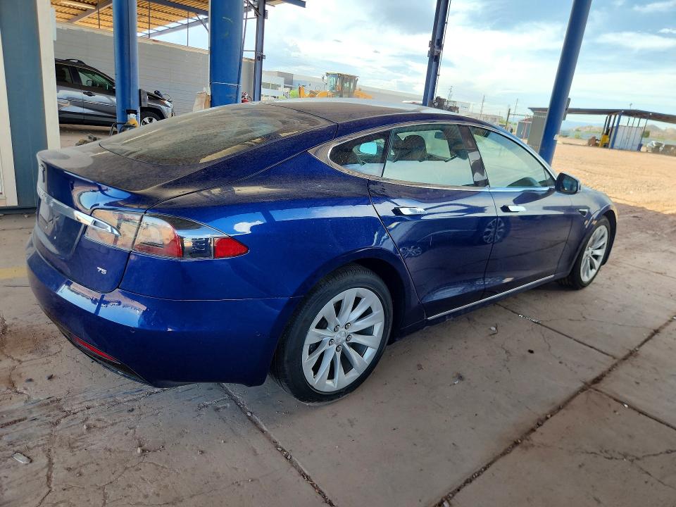 2017 Tesla Model S მანქანა იყიდება აუქციონზე, vin: 5YJSA1E14HF189536, აუქციონის ნომერი: 57737406