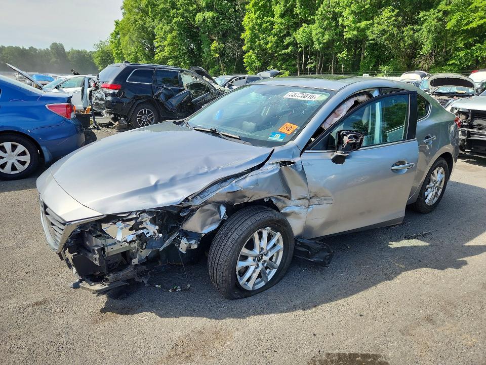 58788016 :رقم المزاد ، 3MZBM1V7XFM145820 vin ، 2015 Mazda 3 مزاد بيع