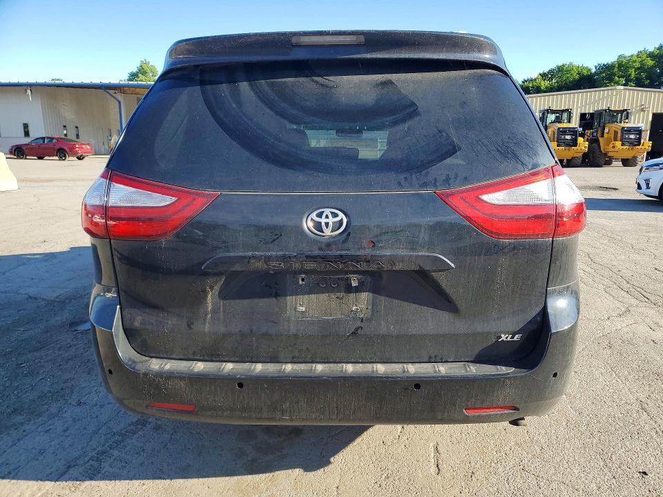 2016 Toyota Sienna მანქანა იყიდება აუქციონზე, vin: 5TDYK3DC3GS758344, აუქციონის ნომერი: 57385786