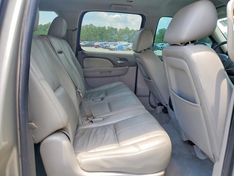 56706876 :رقم المزاد ، 1GKS1KE04ER193769 vin ، 2014 Gmc Yukon Xl مزاد بيع