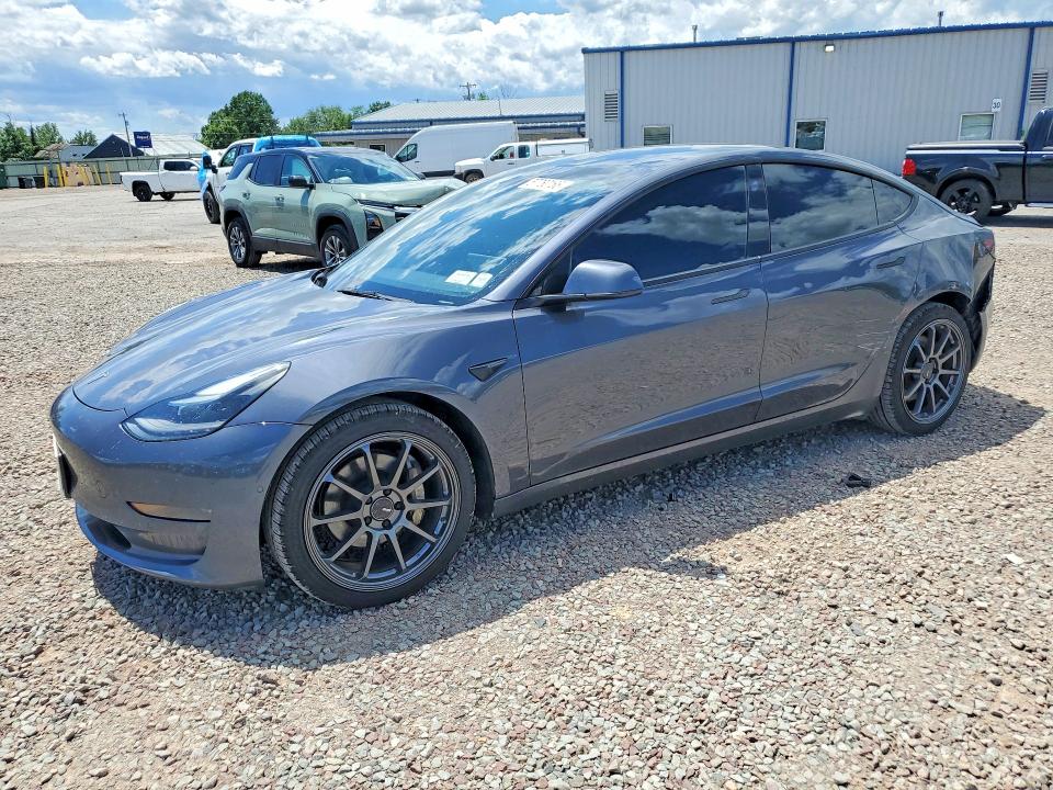 Продажа на аукционе авто 2022 Tesla Model 3, vin: 5YJ3E1EB6NF187042, номер лота: 57780186