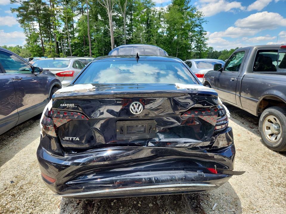 Продажа на аукционе авто 2019 Volkswagen Jetta, vin: 3VWE57BU0KM205864, номер лота: 53981546