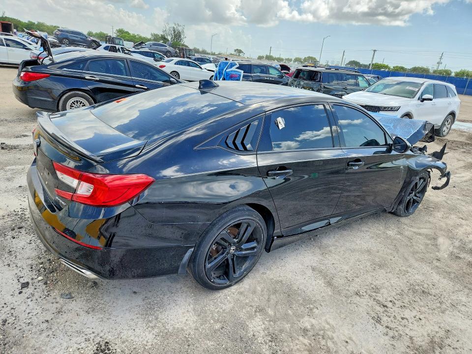 58451616 :رقم المزاد ، 1HGCV1F34NA086745 vin ، 2022 Honda Accord مزاد بيع