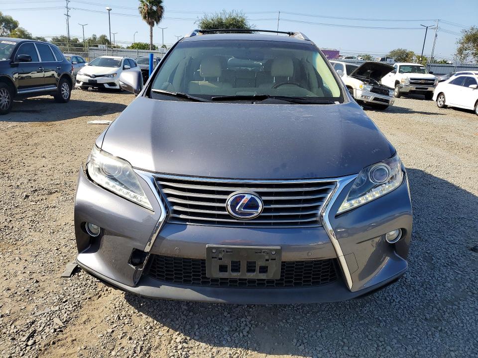 55471526 :رقم المزاد ، JTJBC1BA4D2060821 vin ، 2013 Lexus Rx مزاد بيع