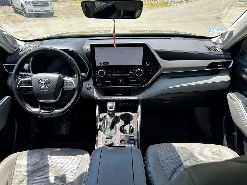Продаж на аукціоні авто 2023 Toyota Highlander, vin: 5TDKDRBH4PS001390, номер лоту: 52716876