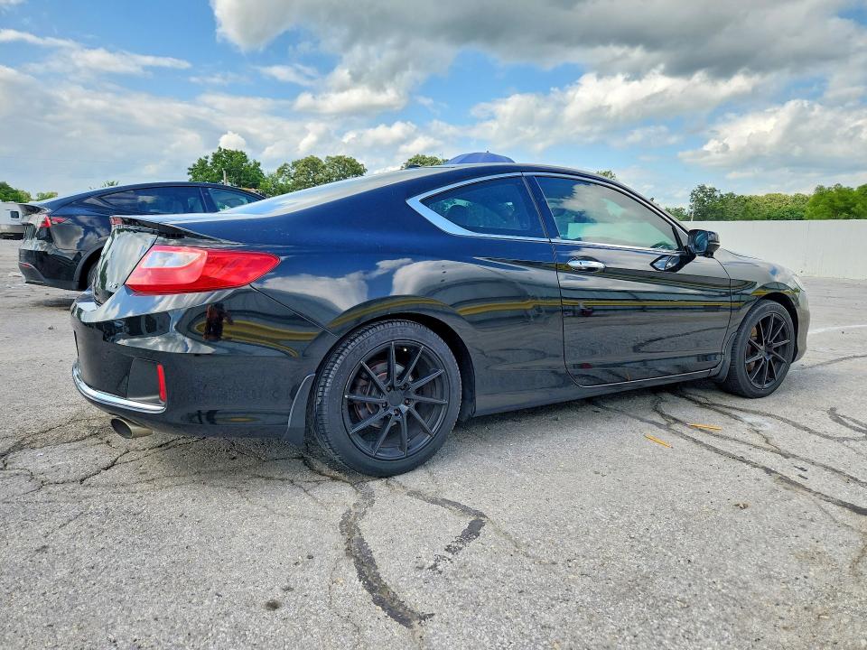 57024756 :رقم المزاد ، 1HGCT2B83FA009265 vin ، 2015 Honda Accord مزاد بيع