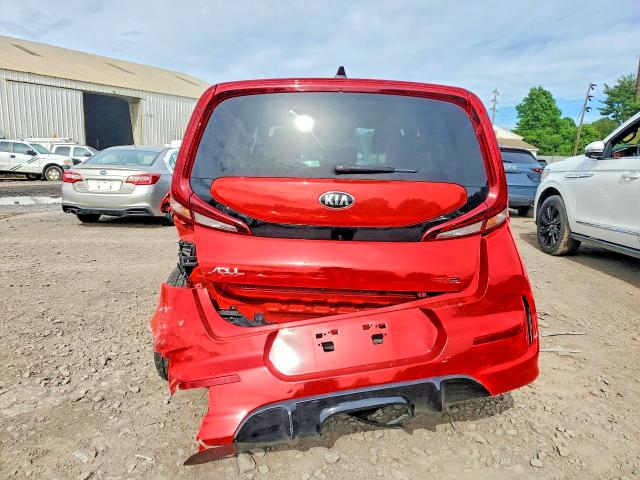 2020 Kia Soul მანქანა იყიდება აუქციონზე, vin: KNDJ53AF4L7093756, აუქციონის ნომერი: 57375496