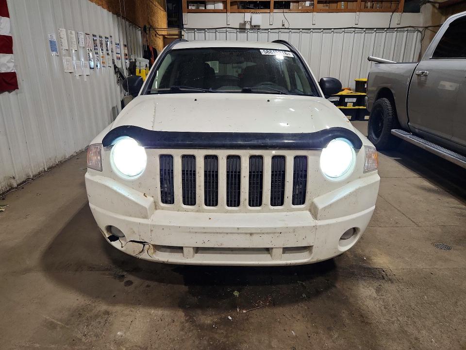 2010 Jeep Compass მანქანა იყიდება აუქციონზე, vin: 1J4NT4FA8AD506863, აუქციონის ნომერი: 58845316