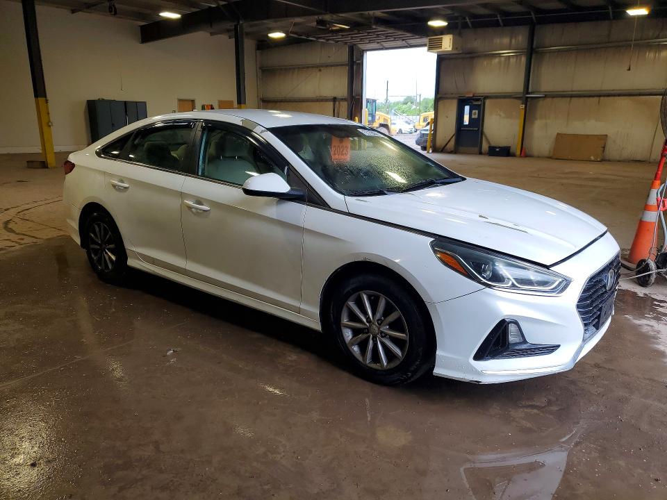 55604786 :رقم المزاد ، 5NPE24AF4JH672092 vin ، 2018 Hyundai Sonata مزاد بيع