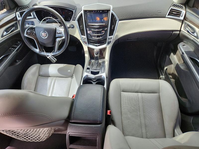 55640916 :رقم المزاد ، 3GYFNCE35FS542769 vin ، 2015 Cadillac Srx مزاد بيع