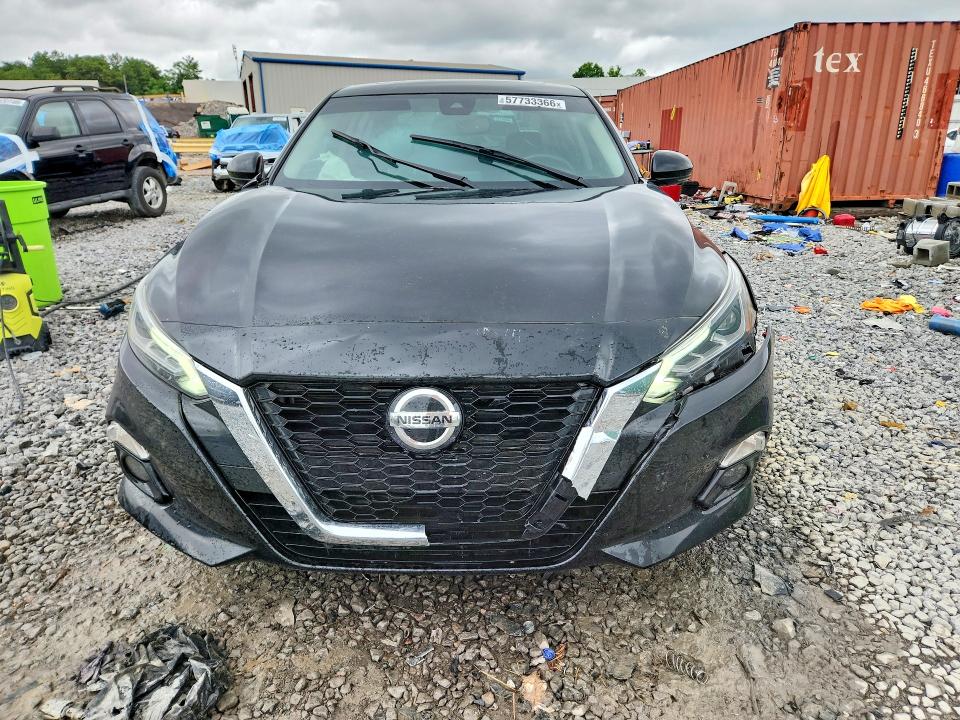 57733366 :رقم المزاد ، 1N4BL4FW6NN415519 vin ، 2022 Nissan Altima مزاد بيع