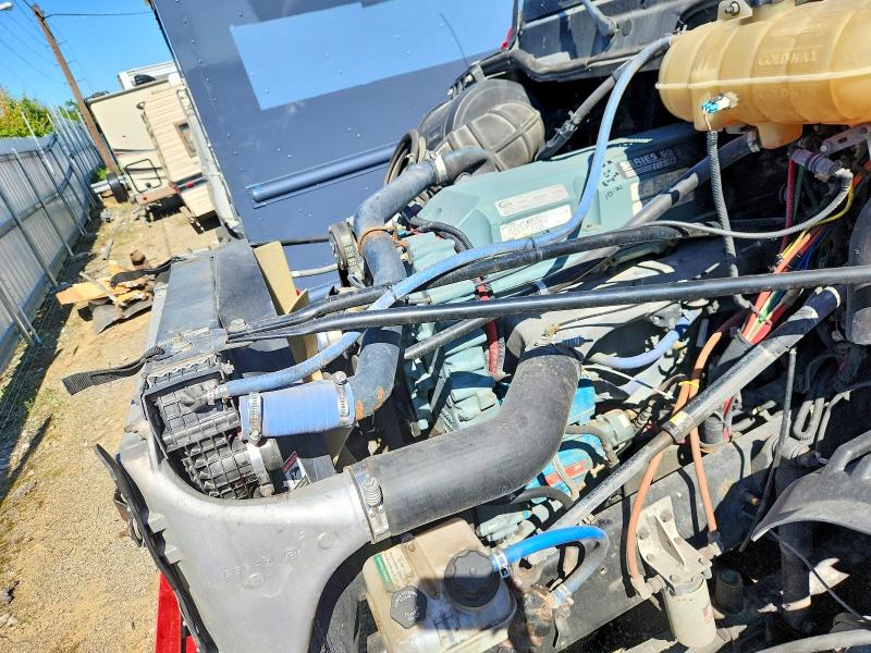 2017 Freightliner Columbia მანქანა იყიდება აუქციონზე, vin: 1FVXA7CK7HLJD4290, აუქციონის ნომერი: 55415106