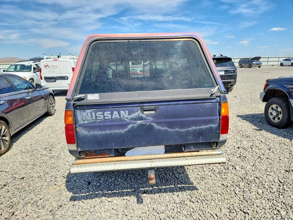 57766546 :رقم المزاد ، 1N6SD11Y6NC338870 vin ، 1992 Nissan Truck مزاد بيع