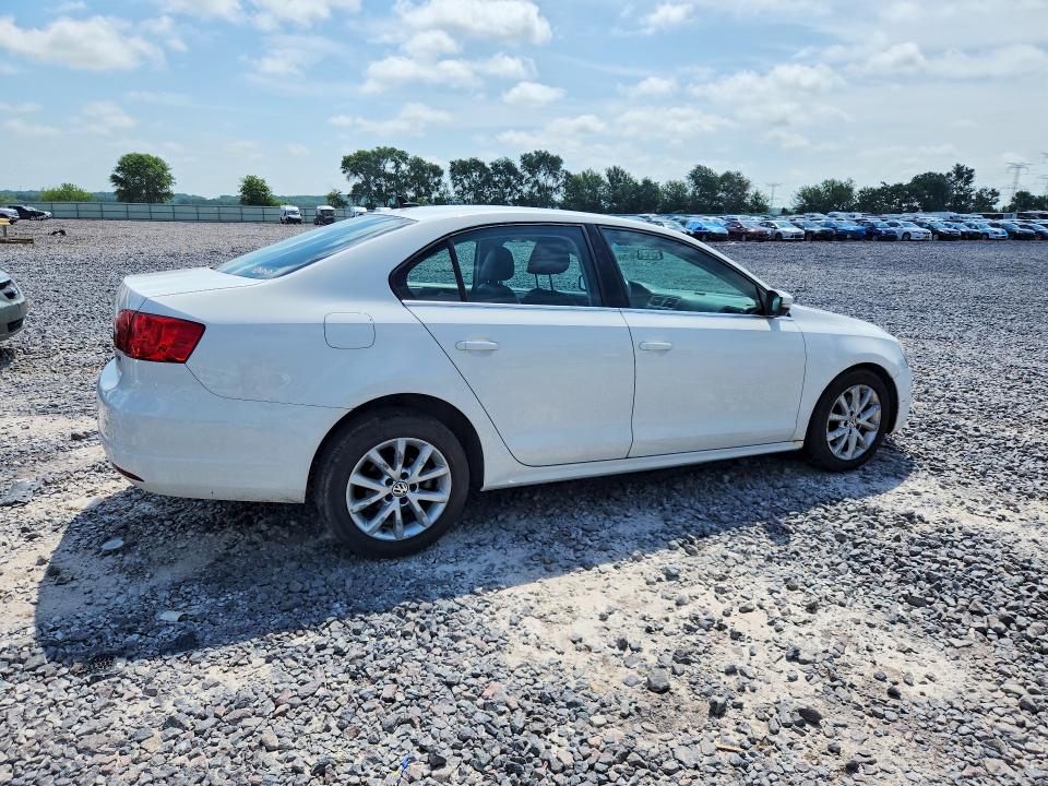 2013 Volkswagen Jetta მანქანა იყიდება აუქციონზე, vin: 3VWDX7AJ2DM441786, აუქციონის ნომერი: 58471986