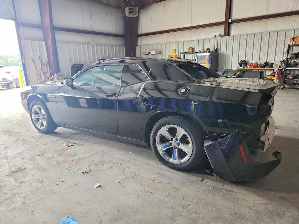 57081186 :رقم المزاد ، 2C3CDZAG2HH592210 vin ، 2017 Dodge Challenger مزاد بيع
