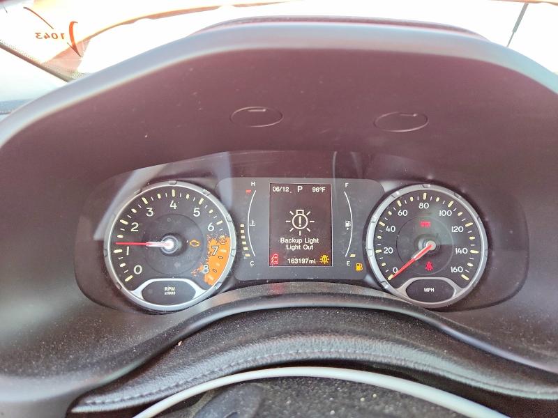 2015 Jeep Renegade მანქანა იყიდება აუქციონზე, vin: ZACCJABT5FPC29588, აუქციონის ნომერი: 57068586