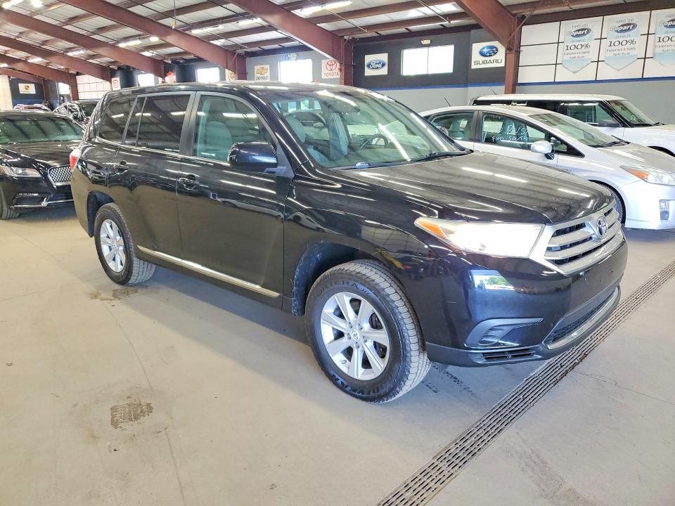 Продажа на аукционе авто 2013 Toyota Highlander, vin: 5TDBK3EH6DS203562, номер лота: 55882936