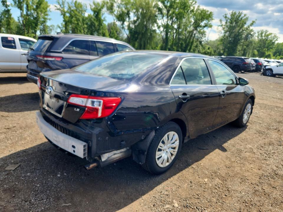 2013 Toyota Camry მანქანა იყიდება აუქციონზე, vin: 4T4BF1FK6DR309882, აუქციონის ნომერი: 57811166