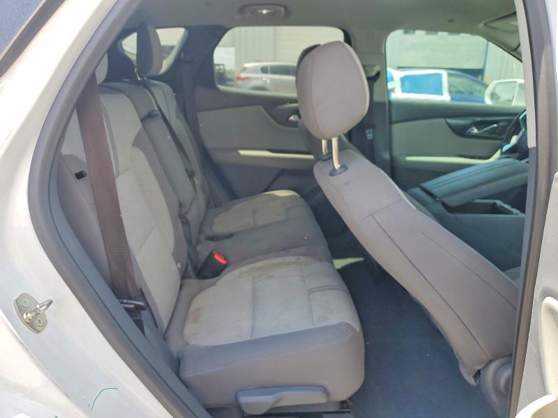 58570576 :رقم المزاد ، 3GNKBBRA5KS680071 vin ، 2019 Chevrolet Blazer مزاد بيع