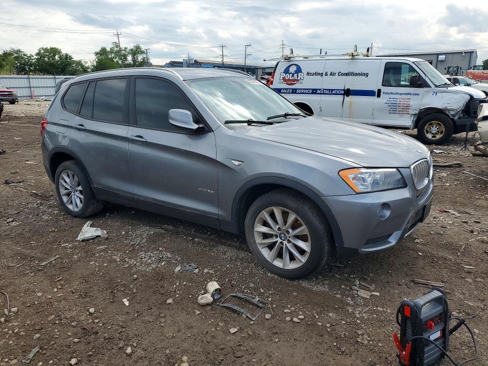 58832776 :رقم المزاد ، 5UXWX9C57D0A21937 vin ، 2013 Bmw X3 مزاد بيع
