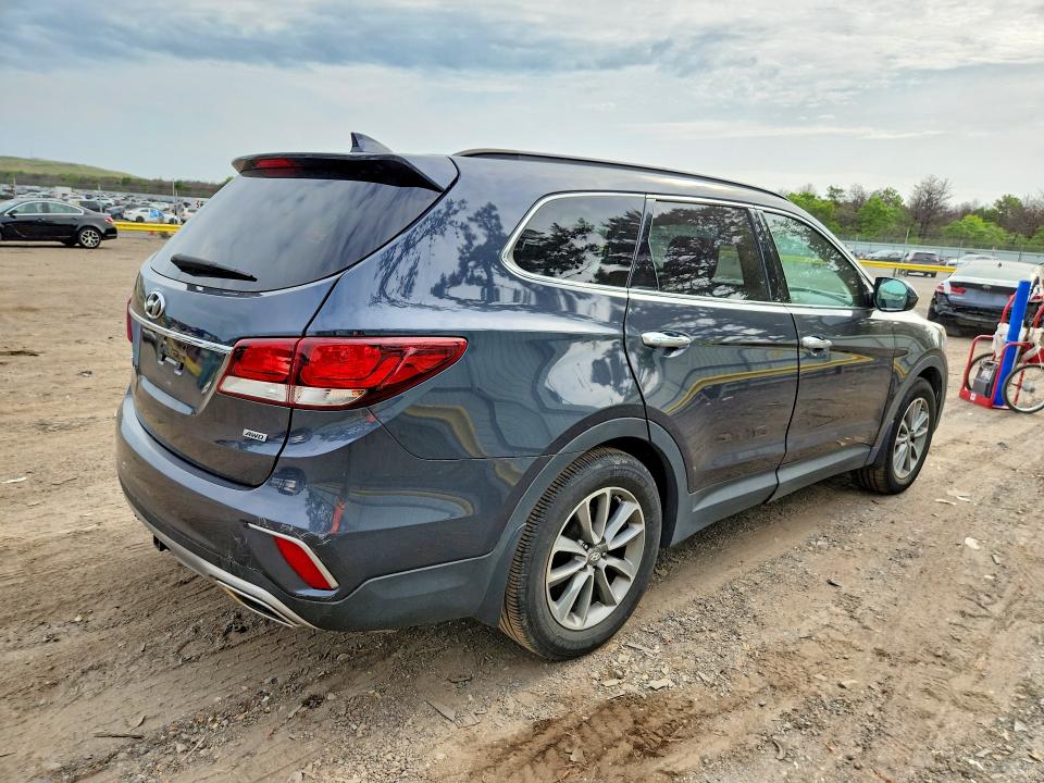 Продаж на аукціоні авто 2017 Hyundai Santa Fe, vin: KM8SMDHF2HU191739, номер лоту: 56614796