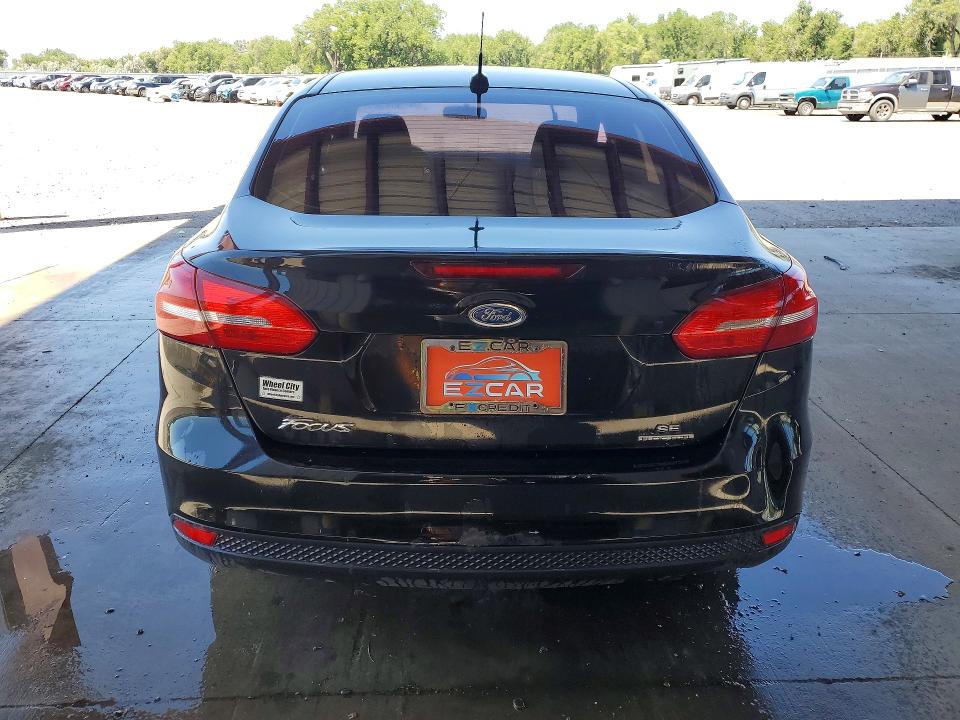 58495836 :رقم المزاد ، 1FADP3F21FL210594 vin ، 2015 Ford Focus مزاد بيع