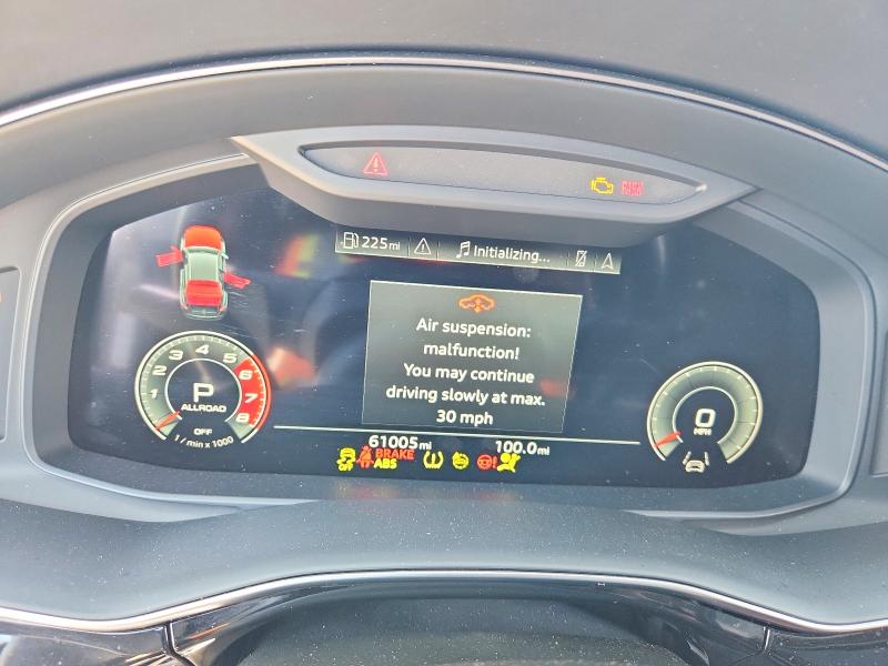 57939996 :رقم المزاد ، WA1FVAF14MD033111 vin ، 2021 Audi Q8 مزاد بيع