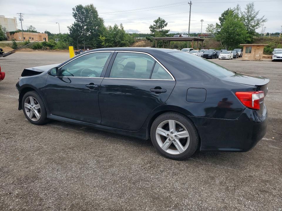 56856246 :رقم المزاد ، 4T1BF1FK4EU331973 vin ، 2014 Toyota Camry مزاد بيع
