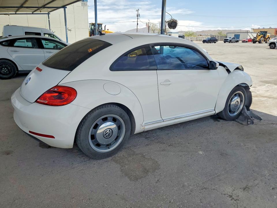Продажа на аукционе авто 2012 Volkswagen Beetle, vin: 3VWJX7AT1CM638144, номер лота: 56052446