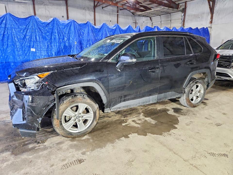 Auction sale of the 2021 Toyota Rav4, vin: 2T3P1RFV5MW158046, lot number: 57894806