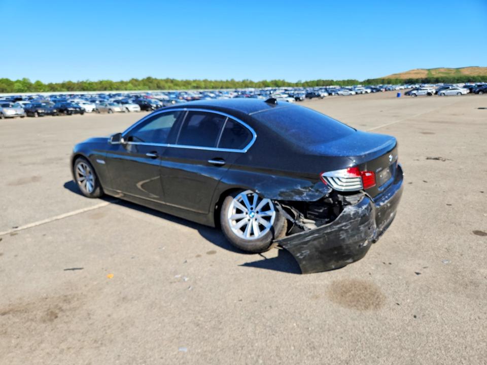 55593536 :رقم المزاد ، WBA5A7C58FG143584 vin ، 2015 Bmw 528 مزاد بيع