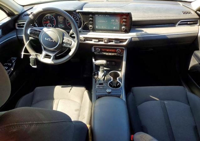 56949296 :رقم المزاد ، 5XXG14J28NG125031 vin ، 2022 Kia K5 مزاد بيع
