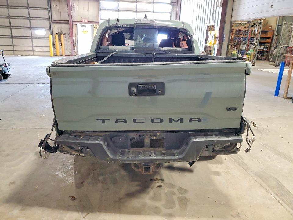 2022 Toyota Tacoma მანქანა იყიდება აუქციონზე, vin: 3TMCZ5AN1NM531805, აუქციონის ნომერი: 55693206