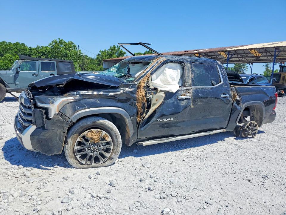 Продажа на аукционе авто 2023 Toyota Tundra, vin: 5TFJA5DB5PX062618, номер лота: 55814676
