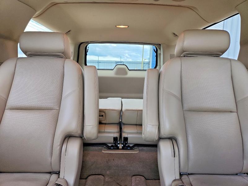 57587986 :رقم المزاد ، 1GNUKKE3XAR159915 vin ، 2010 Chevrolet Suburban مزاد بيع