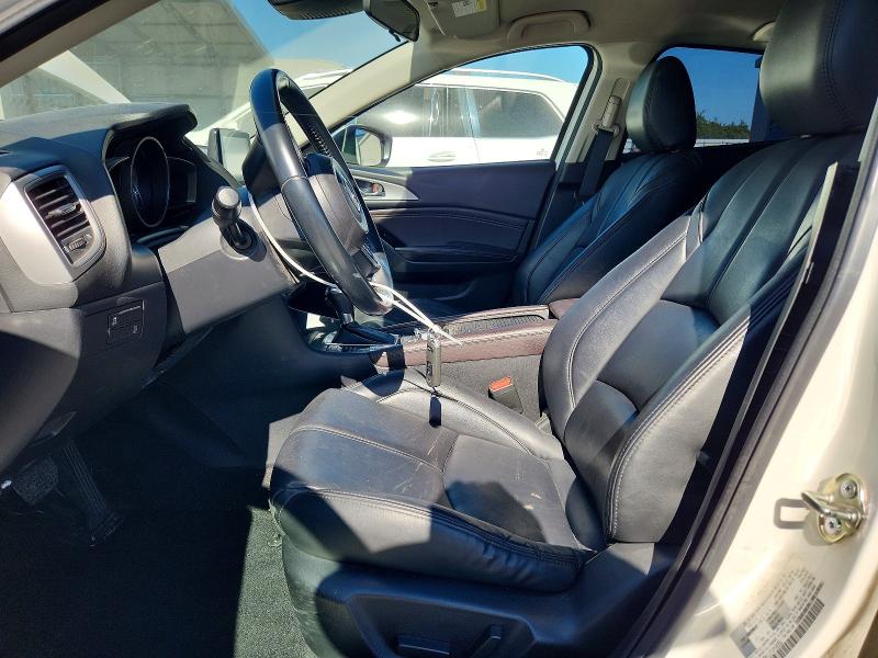 Продажа на аукционе авто 2018 Mazda 3, vin: 3MZBN1L37JM198352, номер лота: 56819646