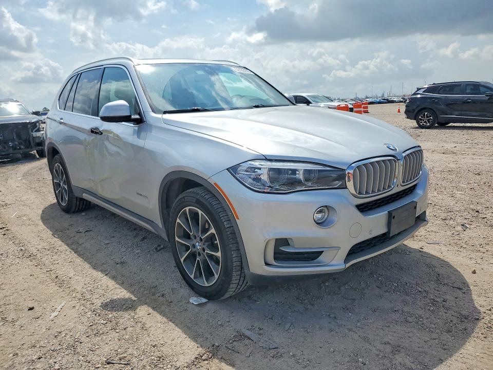 Продаж на аукціоні авто 2017 Bmw X5, vin: 5UXKR0C55H0V66008, номер лоту: 52430206