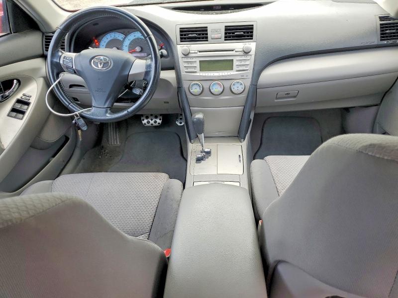 53310426 :رقم المزاد ، 4T1BF3EK9BU682824 vin ، 2011 Toyota Camry مزاد بيع