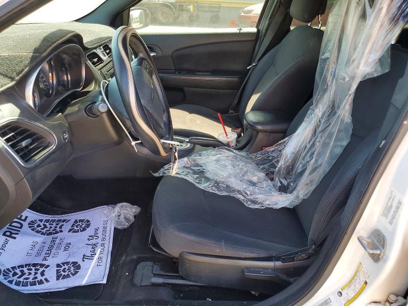 Продажа на аукционе авто 2013 Chrysler 200, vin: 1C3CCBAB1DN559652, номер лота: 56532646