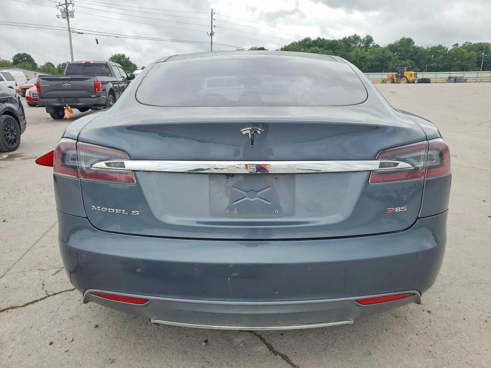 Продаж на аукціоні авто 2014 Tesla Model S, vin: 5YJSA1H12EFP28985, номер лоту: 56643726