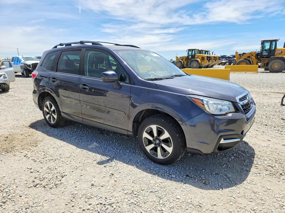 57372786 :رقم المزاد ، JF2SJAGC1JH552932 vin ، 2018 Subaru Forester مزاد بيع
