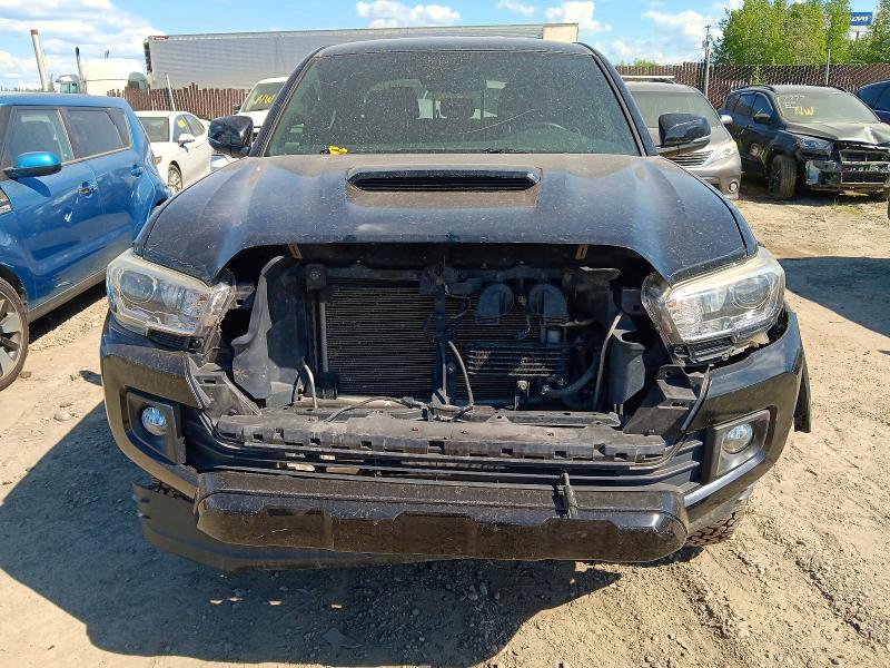56711156 :رقم المزاد ، 5TFCZ5AN2JX159685 vin ، 2018 Toyota Tacoma مزاد بيع