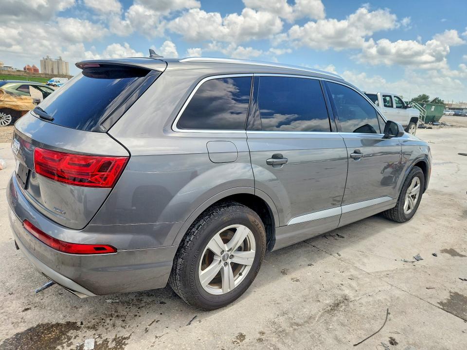 58298216 :رقم المزاد ، WA1LHAF77JD005183 vin ، 2018 Audi Q7 مزاد بيع