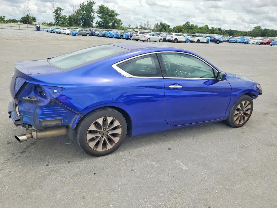 Auction sale of the 2015 Honda Accord, vin: 1HGCT1B39FA002366, lot number: 56328096