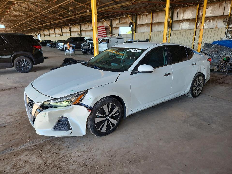 56618666 :رقم المزاد ، 1N4BL4DV7NN347368 vin ، 2022 Nissan Altima مزاد بيع