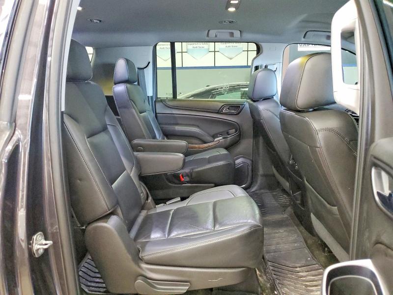 Продажа на аукционе авто 2018 Chevrolet Suburban, vin: 1GNSCHKC3JR315398, номер лота: 58998216