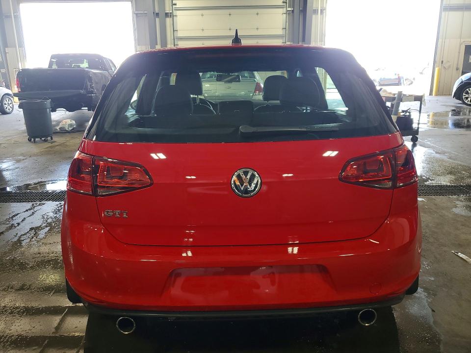 57320906 :رقم المزاد ، 3VW4T7AU4HM077141 vin ، 2017 Volkswagen Gti مزاد بيع