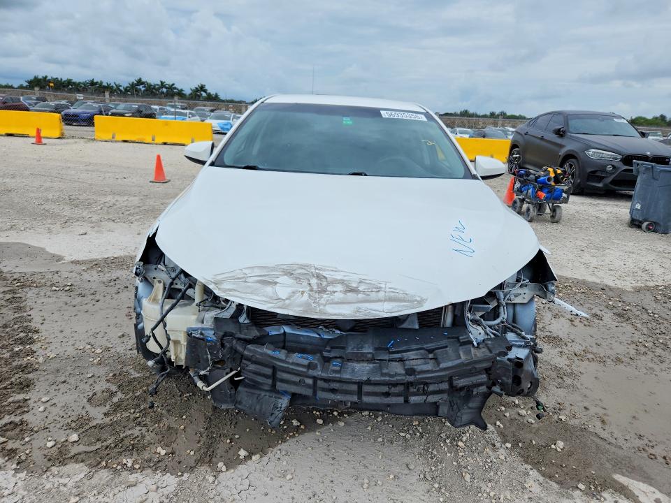 56935356 :رقم المزاد ، 4T1BF1FK6FU884562 vin ، 2015 Toyota Camry مزاد بيع