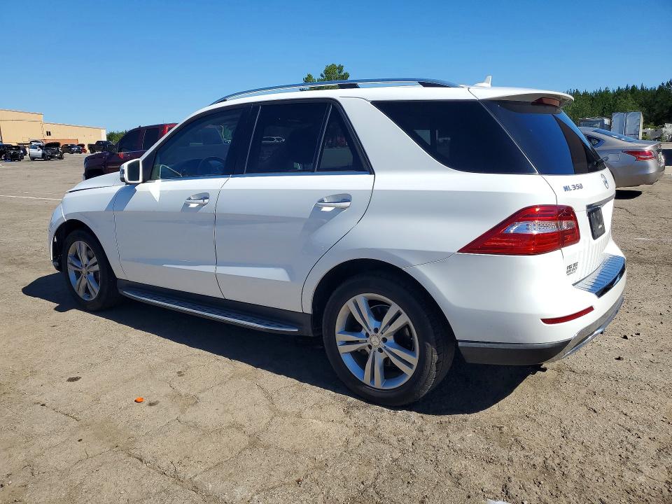 Продажа на аукционе авто 2015 Mercedes-benz Ml, vin: 4JGDA5JB8FA613834, номер лота: 55671026